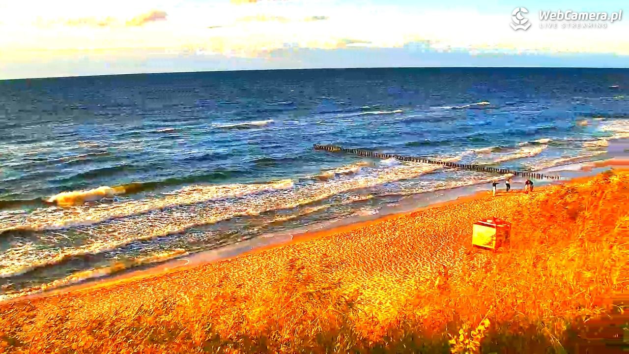 DZIWNÓW  - widok na plażę - 07 sierpień 2026, 20:08
