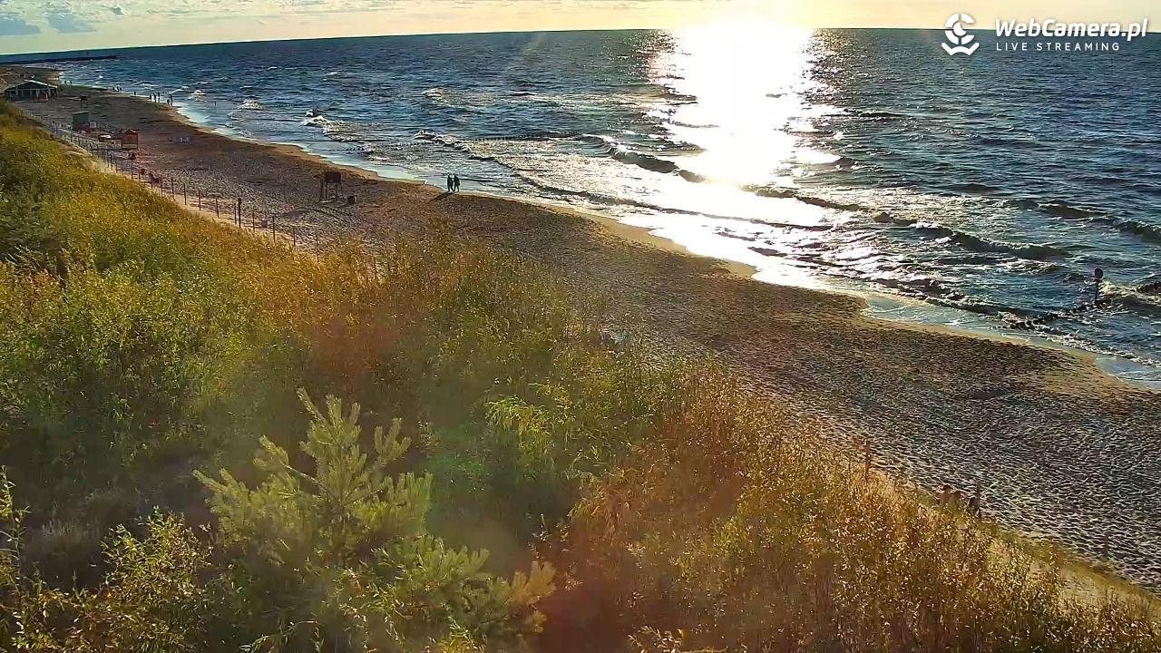 DZIWNÓW  - widok na plażę - 23 lipiec 2026, 19:57