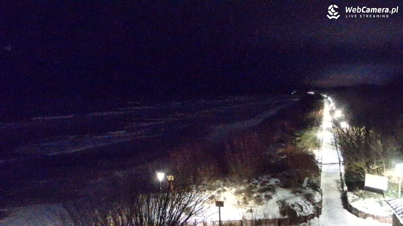 DZIWNÓW  - widok na plażę - 13 luty 2026, 20:06