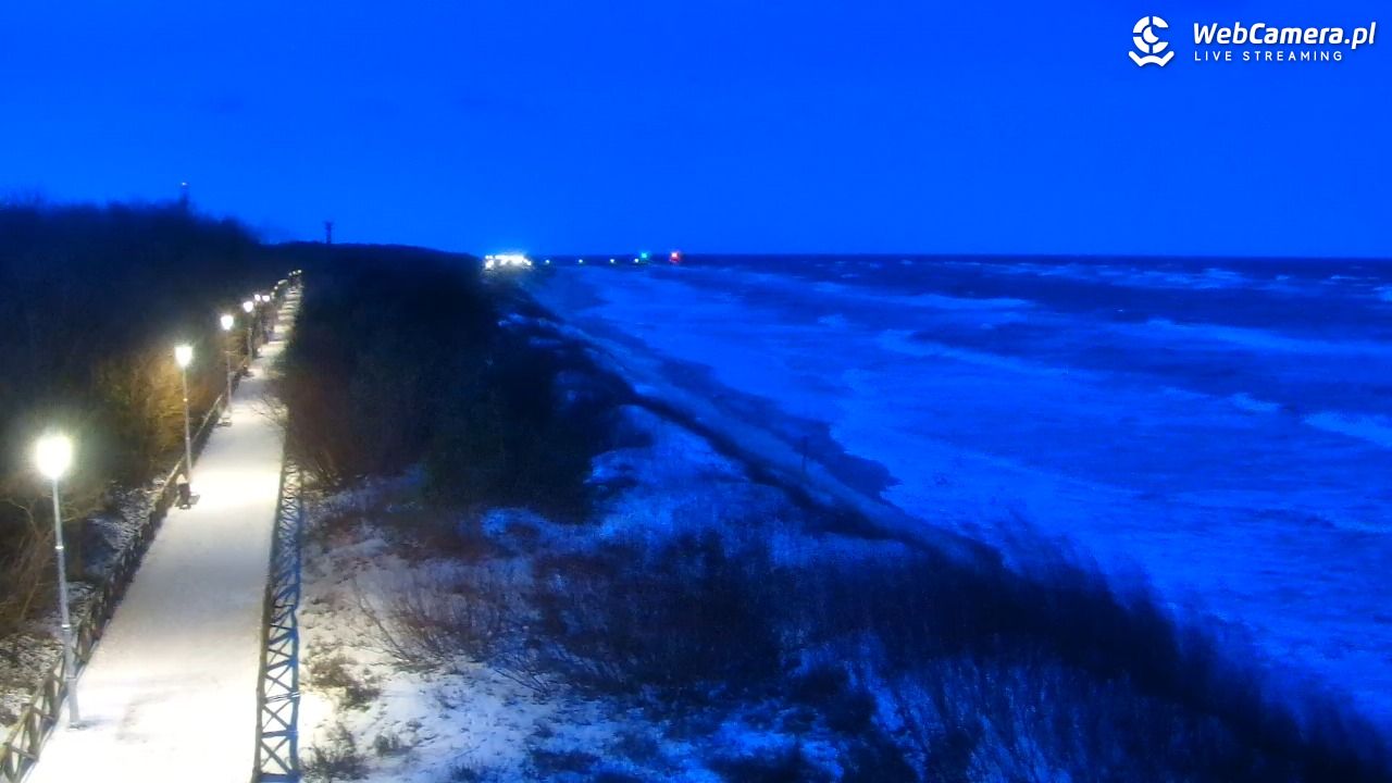 DZIWNÓW  - widok na plażę - 11 styczeń 2026, 07:35
