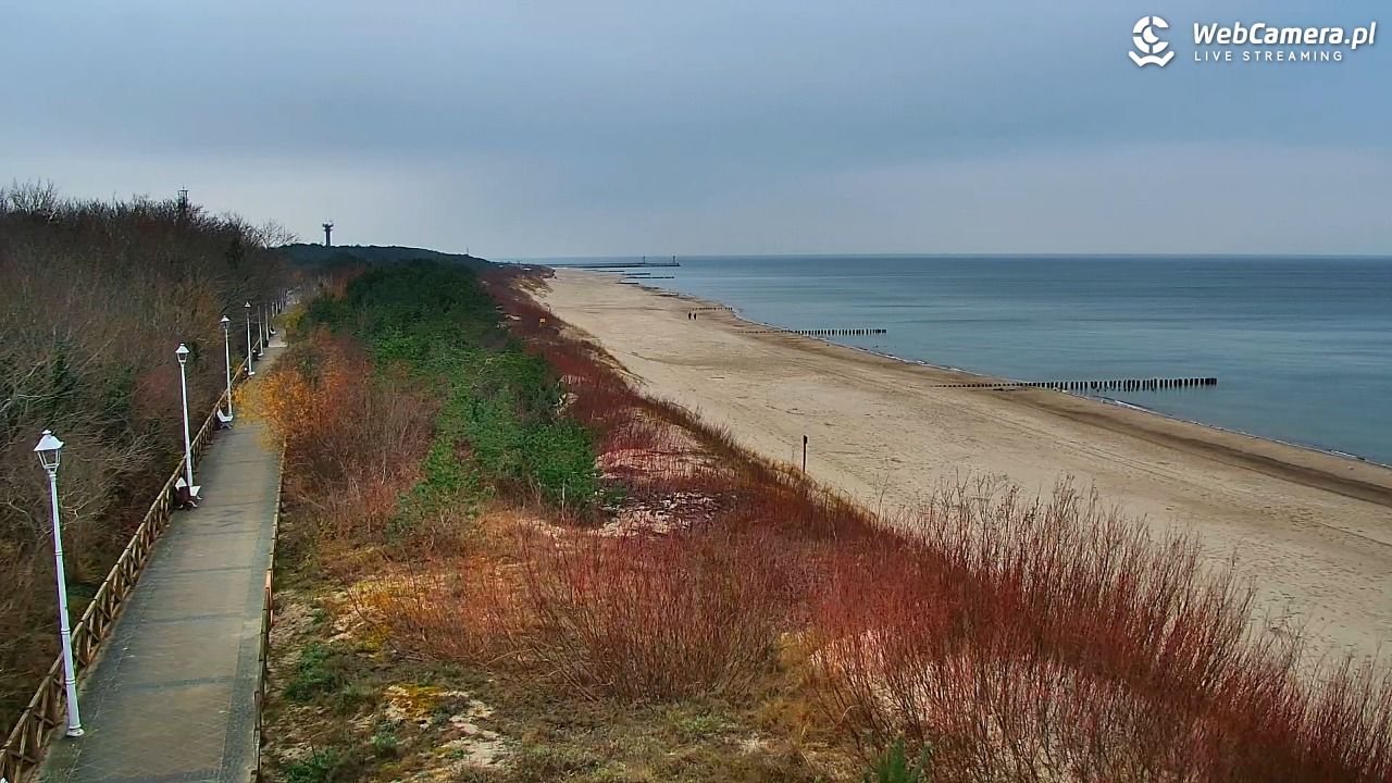 DZIWNÓW  - widok na plażę - 03 grudzień 2025, 11:46