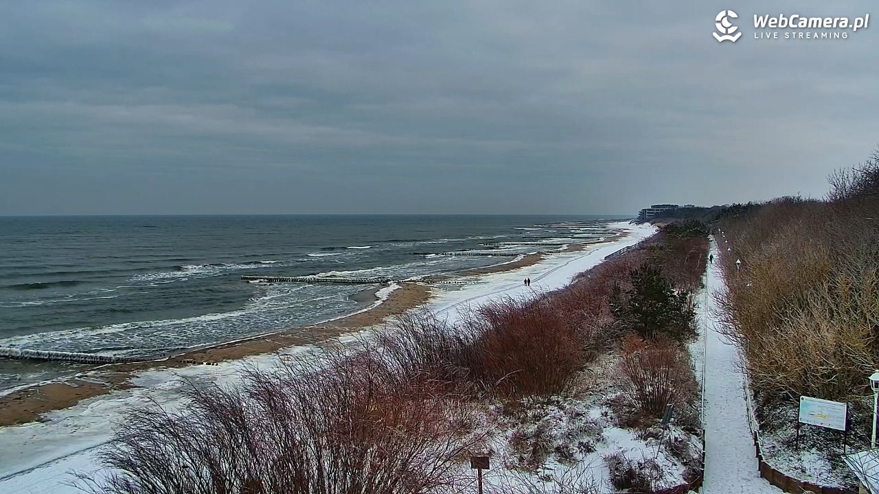 DZIWNÓW  - widok na plażę - 30 styczeń 2026, 12:28