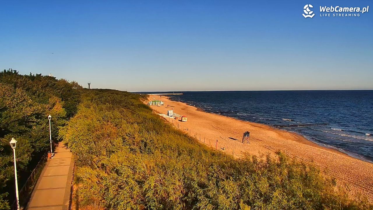 DZIWNÓW  - widok na plażę - 26 czerwiec 2026, 06:22