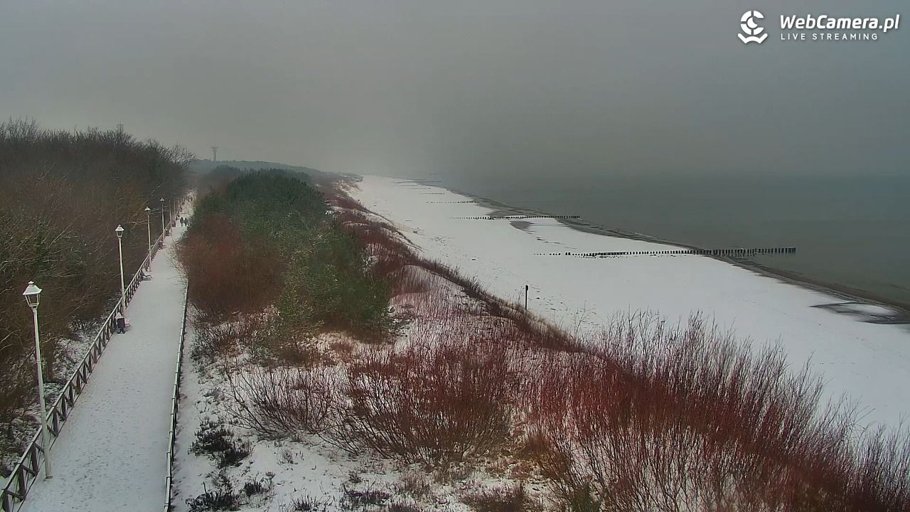 DZIWNÓW  - widok na plażę - 13 styczeń 2026, 11:45