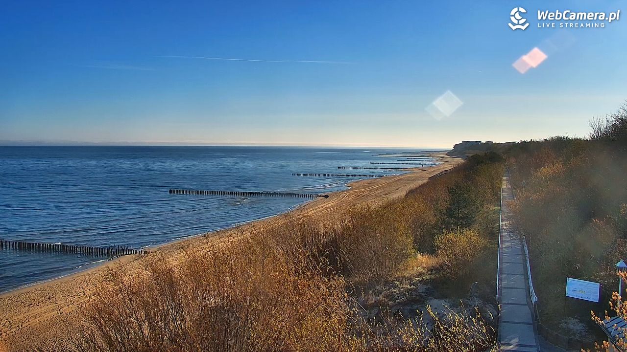 DZIWNÓW  - widok na plażę - 17 kwiecień 2026, 08:16