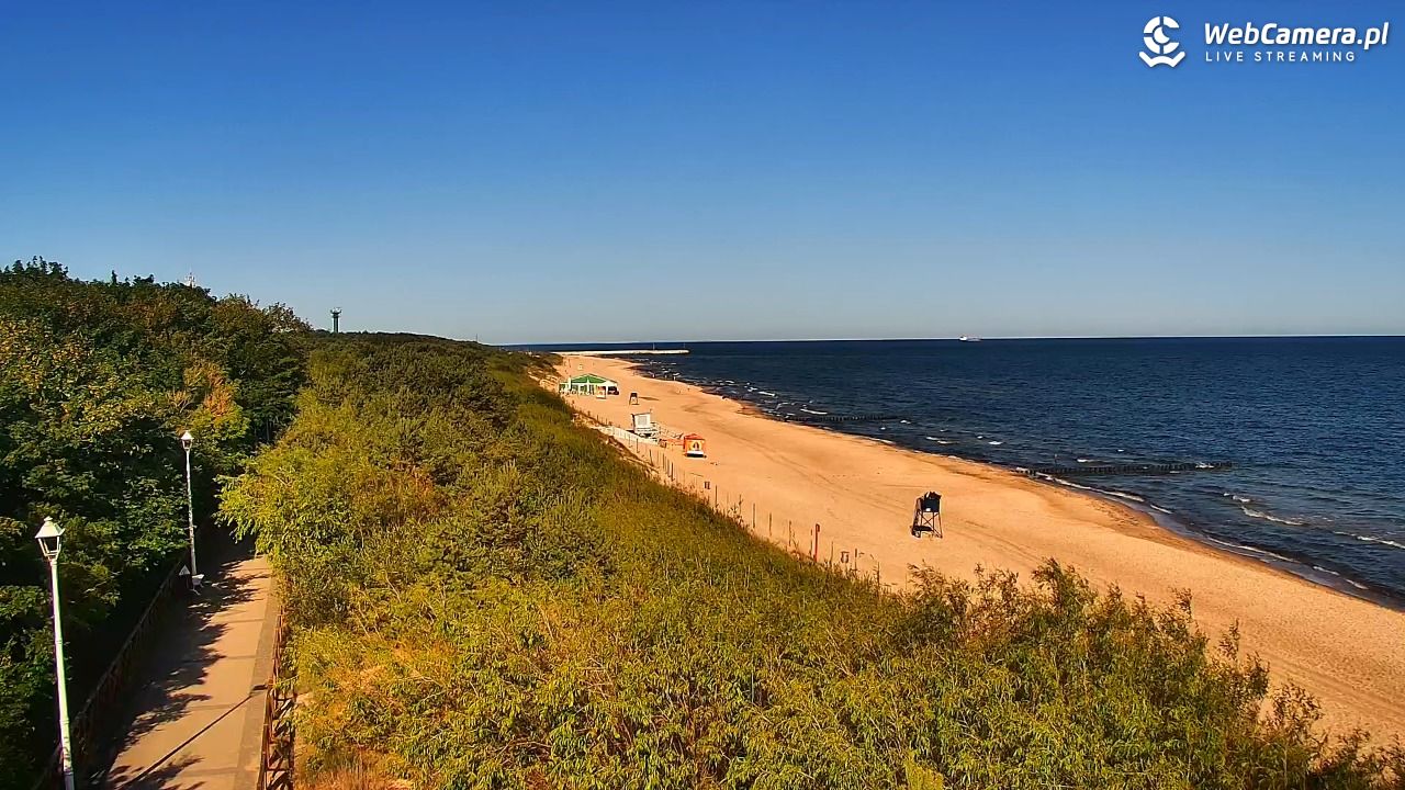 DZIWNÓW  - widok na plażę - 26 czerwiec 2026, 07:57