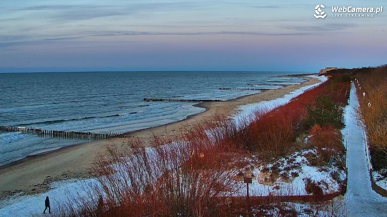 DZIWNÓW  - widok na plażę - 15 luty 2026, 17:26