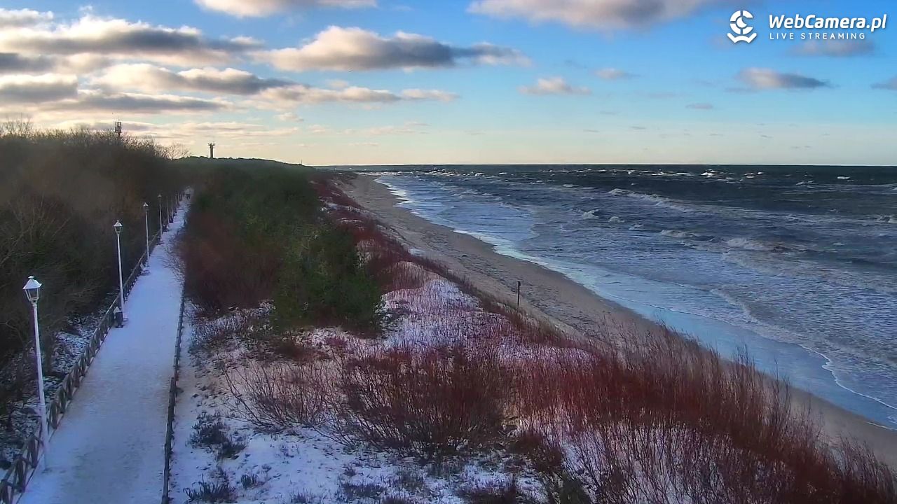 DZIWNÓW  - widok na plażę - 11 styczeń 2026, 13:53