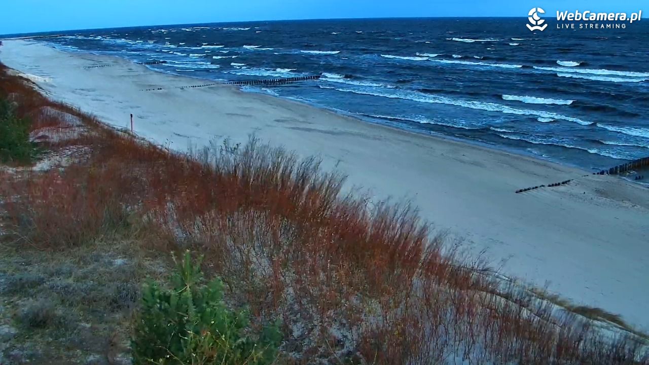 DZIWNÓW  - widok na plażę - 06 kwiecień 2026, 06:11