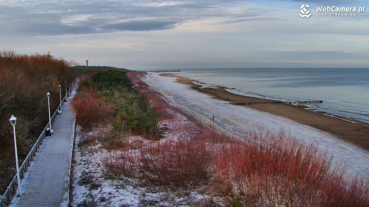 DZIWNÓW  - widok na plażę - 15 styczeń 2026, 09:33