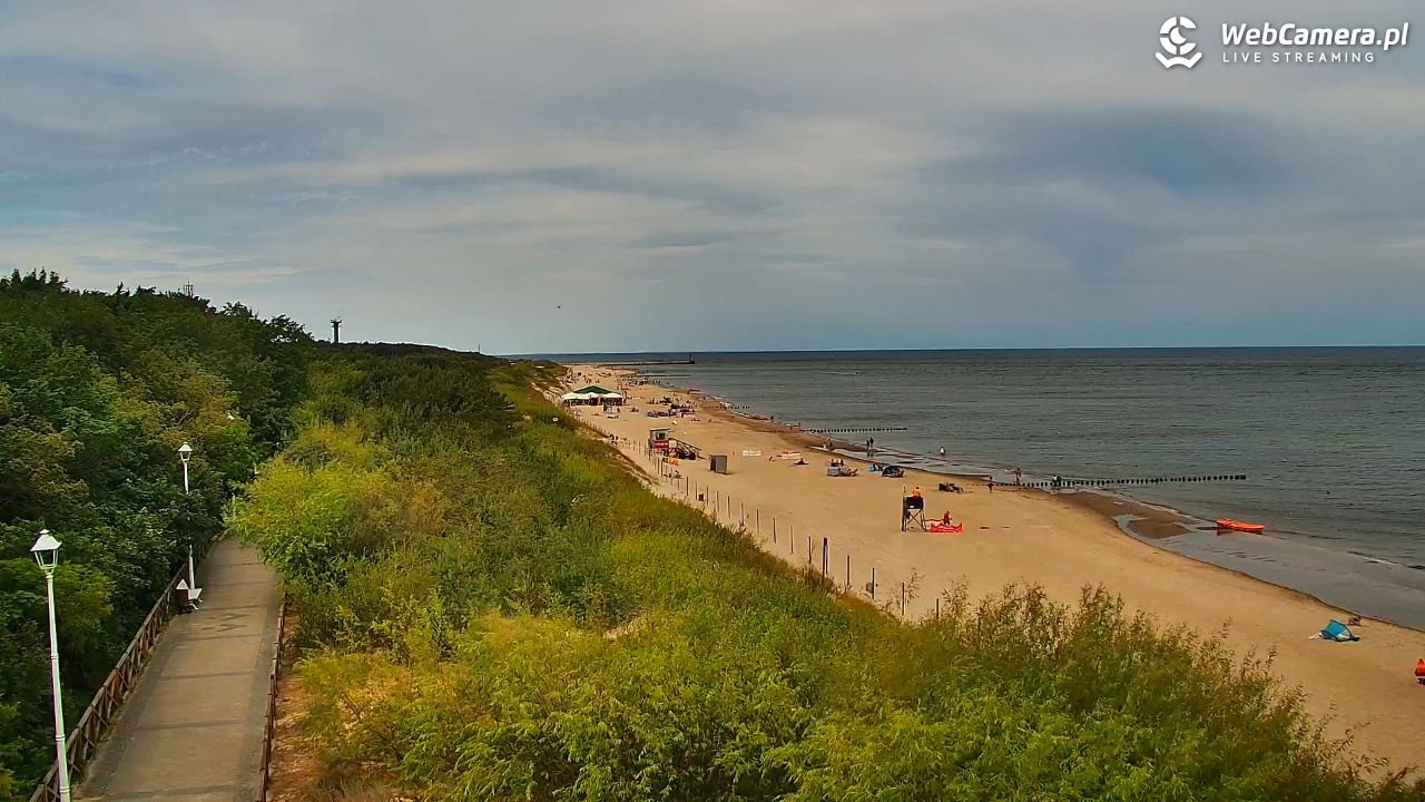 DZIWNÓW  - widok na plażę - 05 lipiec 2025, 10:41
