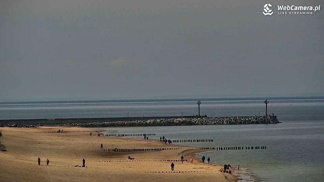 DZIWNÓW  - widok na plażę - 02 kwiecień 2026, 13:03