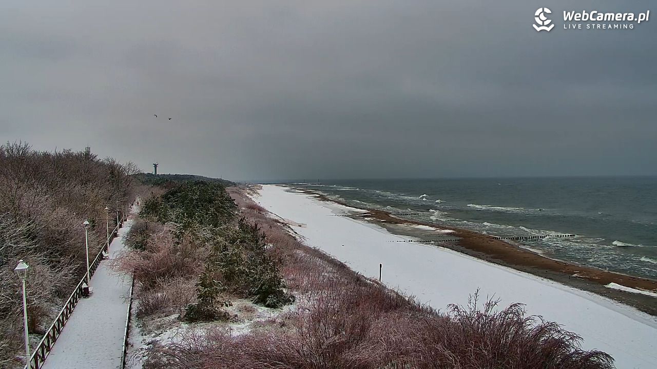 DZIWNÓW  - widok na plażę - 28 styczeń 2026, 08:39
