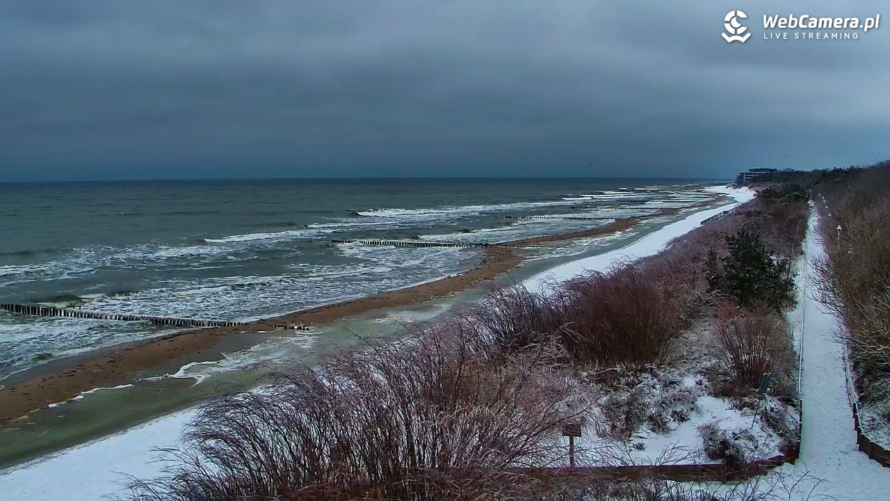 DZIWNÓW  - widok na plażę - 29 styczeń 2026, 07:43
