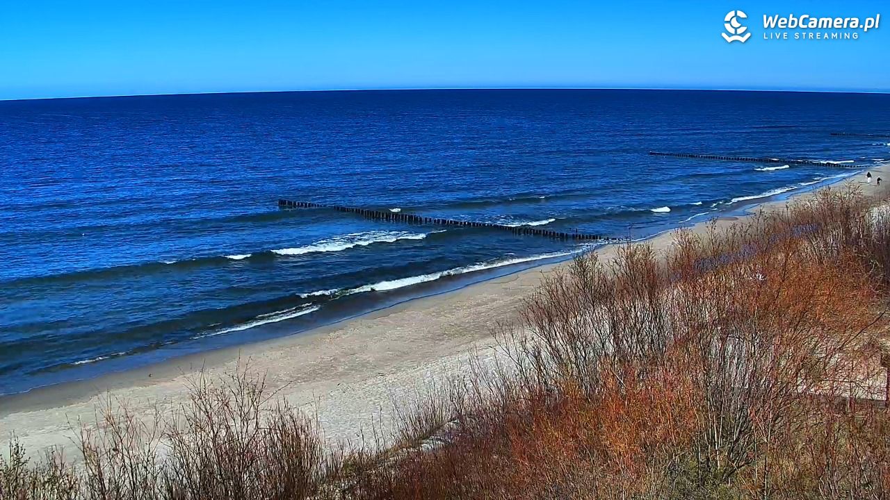 DZIWNÓW  - widok na plażę - 08 kwiecień 2026, 12:50