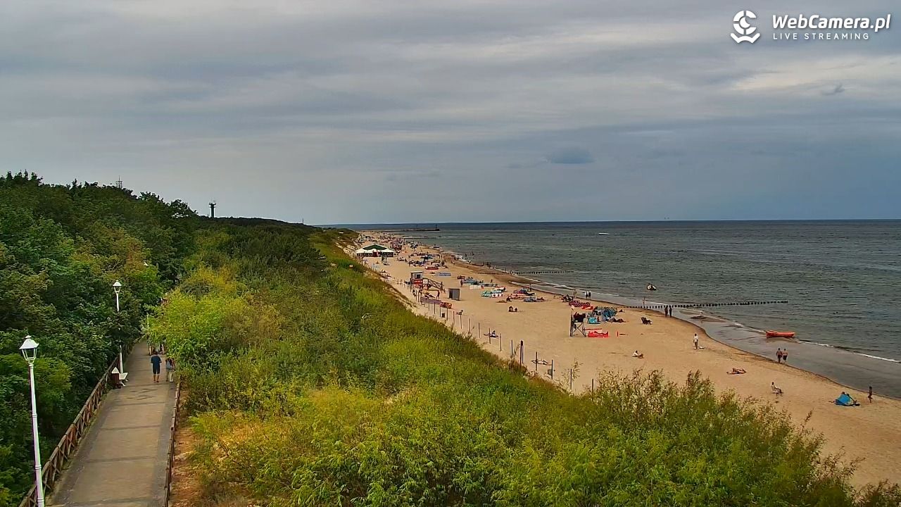 DZIWNÓW  - widok na plażę - 05 lipiec 2025, 13:11