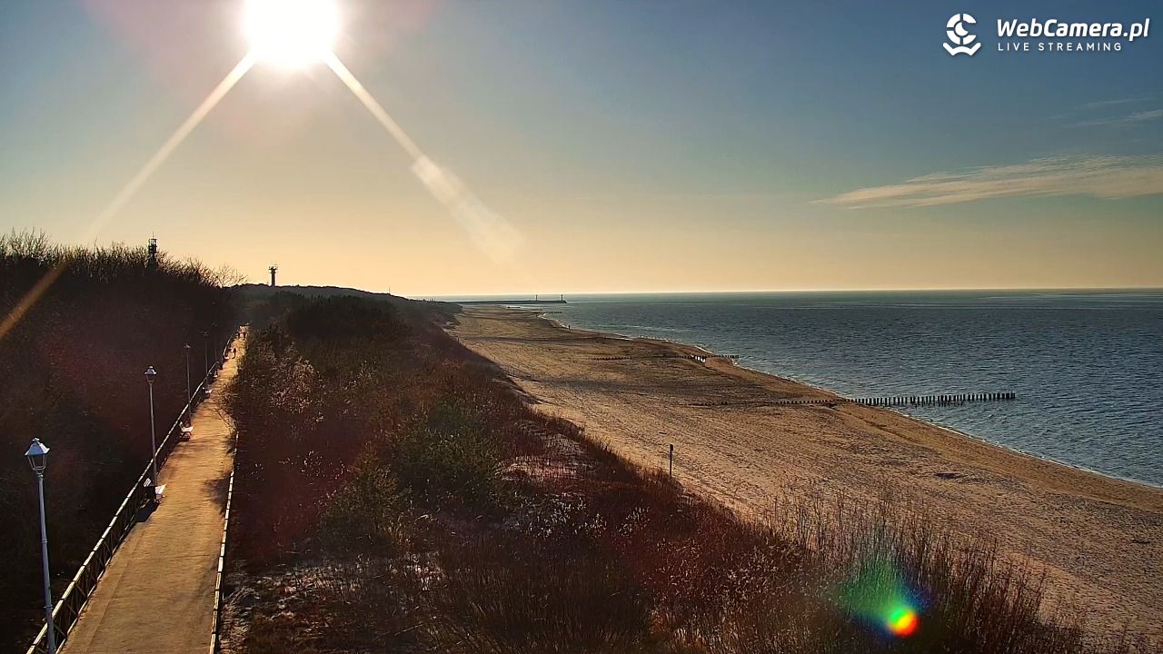 DZIWNÓW  - widok na plażę - 18 marzec 2026, 16:35