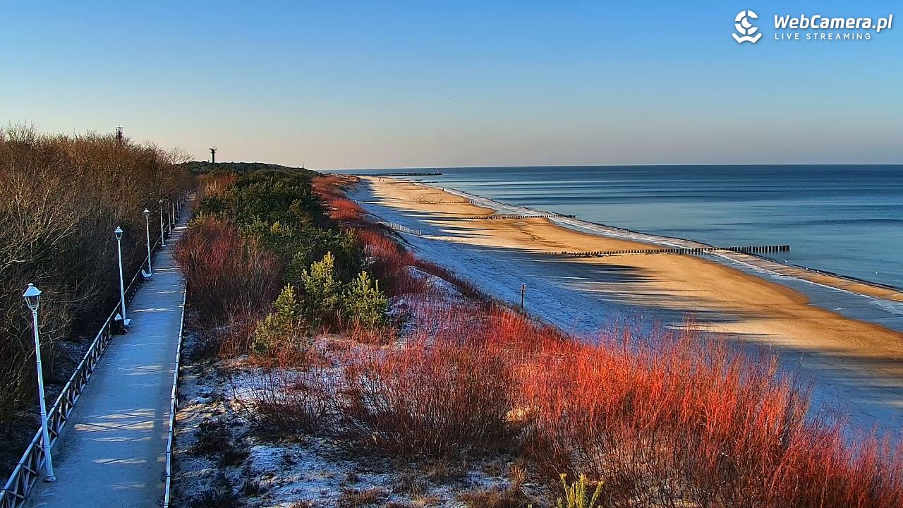 DZIWNÓW  - widok na plażę - 20 styczeń 2026, 11:30