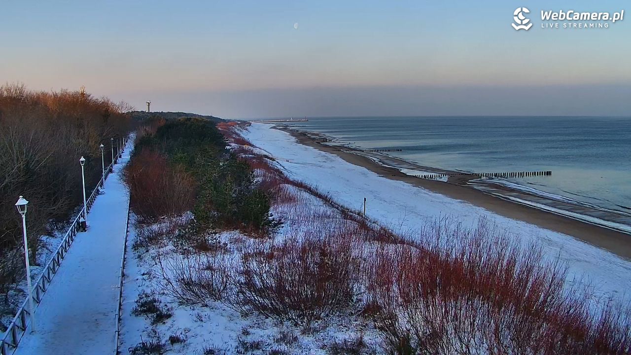DZIWNÓW  - widok na plażę - 08 styczeń 2026, 09:32