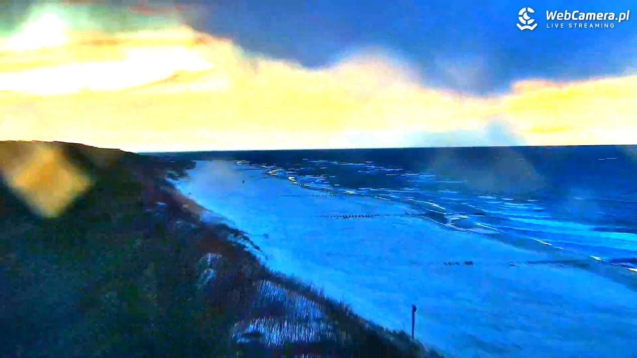 DZIWNÓW  - widok na plażę - 25 marzec 2026, 18:20