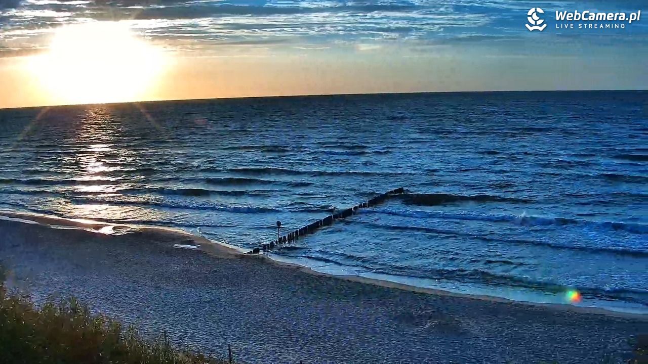 DZIWNÓW  - widok na plażę - 06 sierpień 2026, 20:17