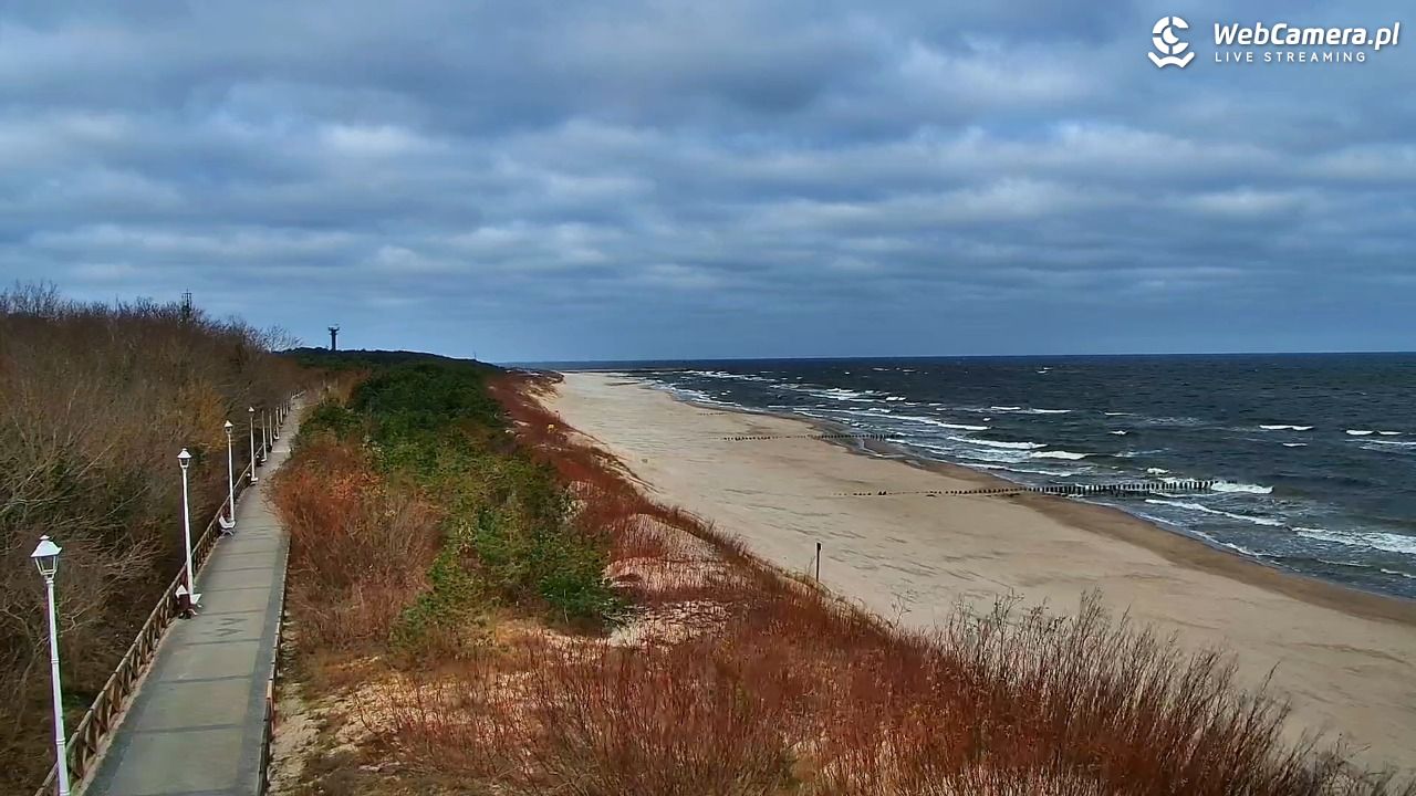 DZIWNÓW  - widok na plażę - 26 marzec 2026, 07:43