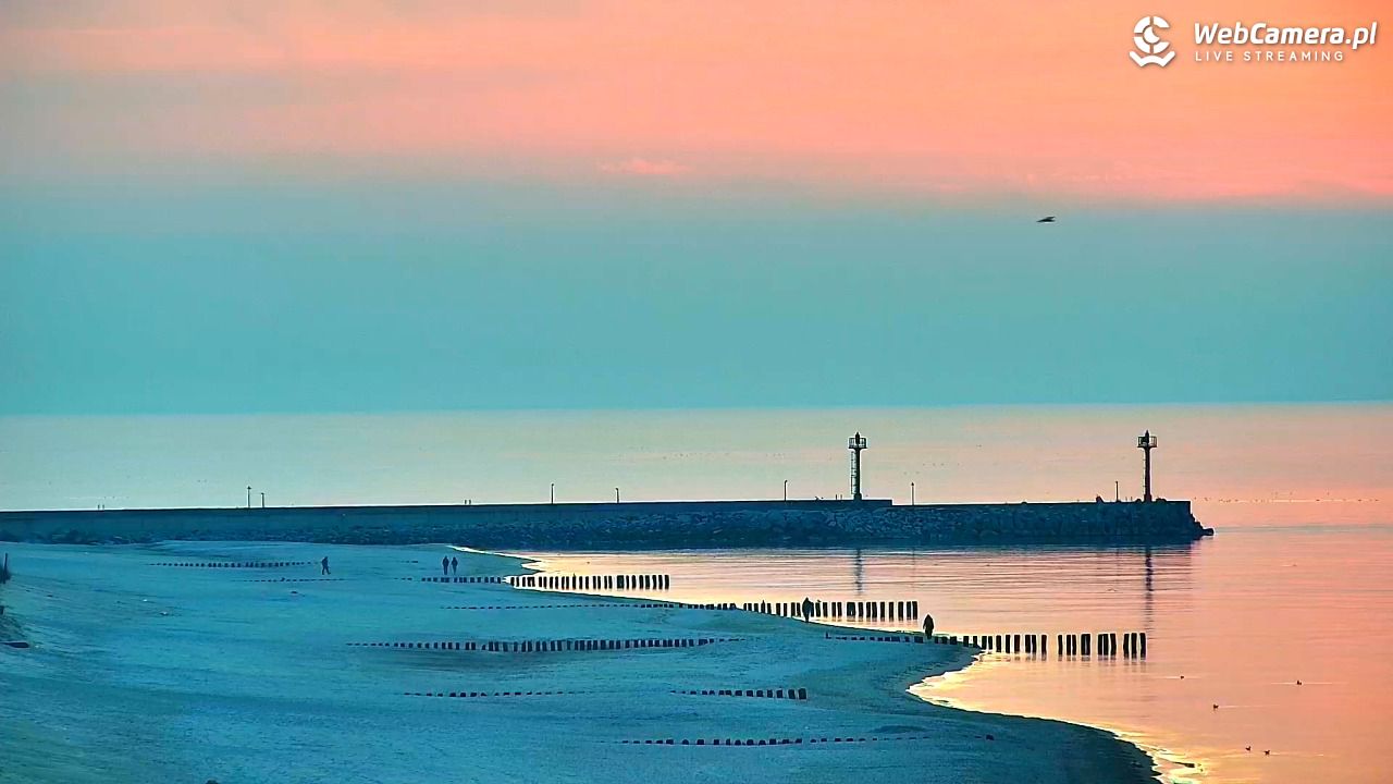 DZIWNÓW  - widok na plażę - 09 marzec 2026, 17:55