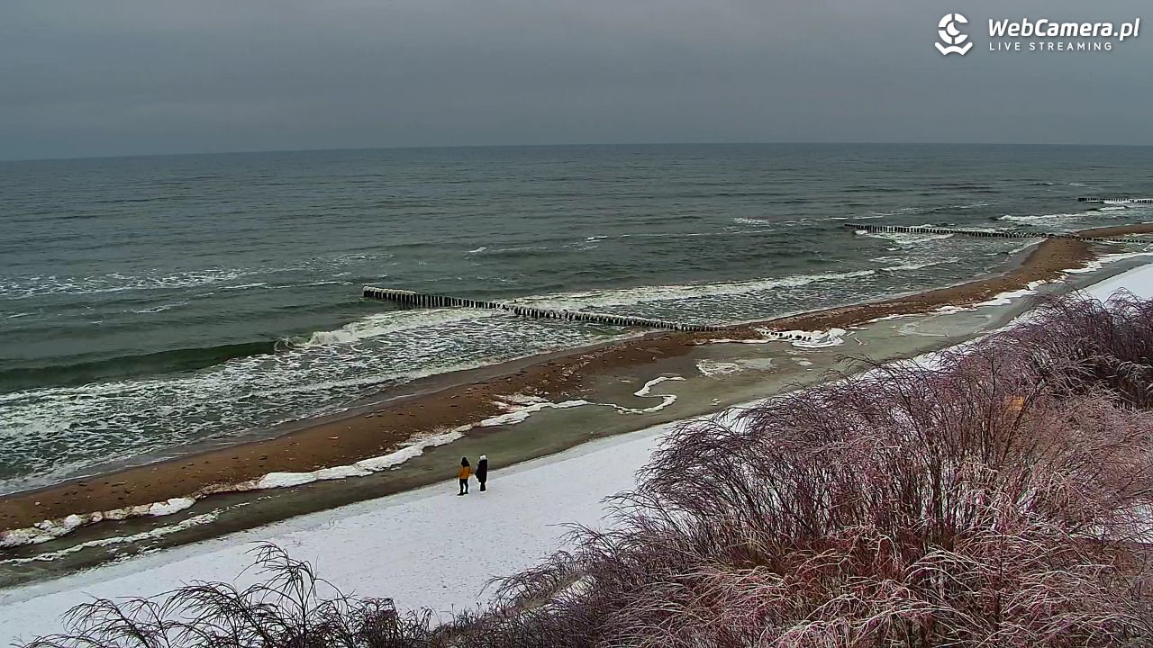 DZIWNÓW  - widok na plażę - 28 styczeń 2026, 13:34