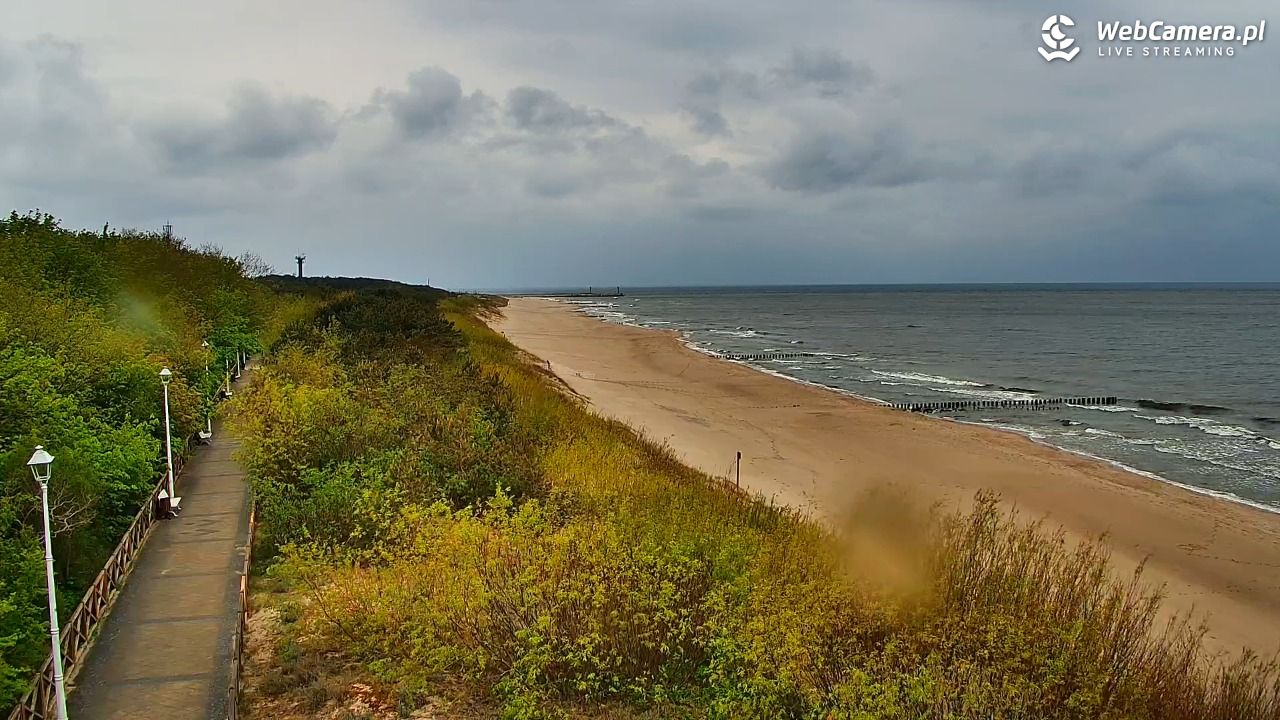 DZIWNÓW  - widok na plażę - 13 maj 2026, 12:47