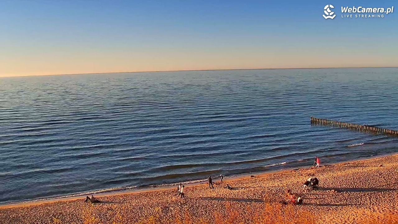 DZIWNÓW  - widok na plażę - 01 maj 2026, 19:32