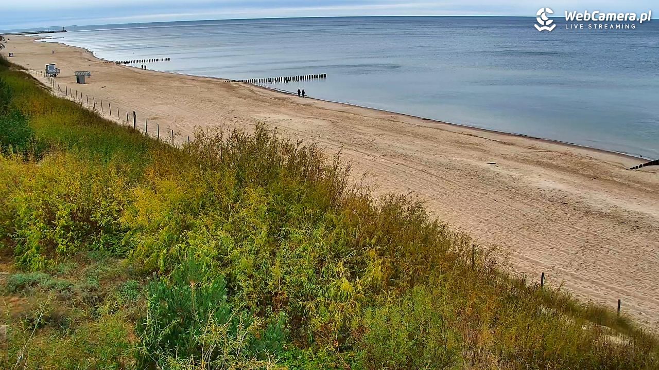 DZIWNÓW  - widok na plażę - 15 wresień 2025, 09:22
