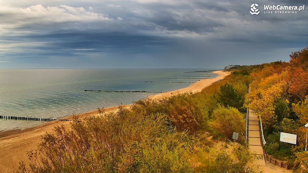DZIWNÓW  - widok na plażę - 16 wresień 2026, 07:59