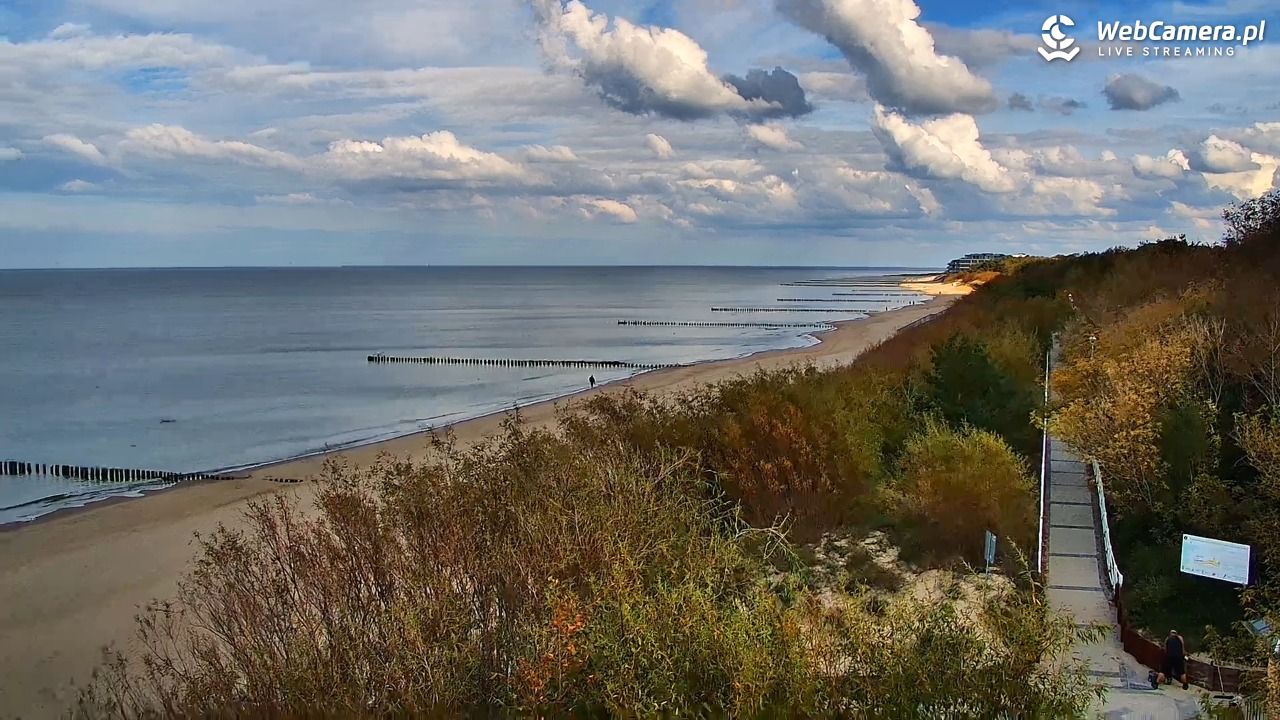 DZIWNÓW  - widok na plażę - 07 październik 2026, 12:45