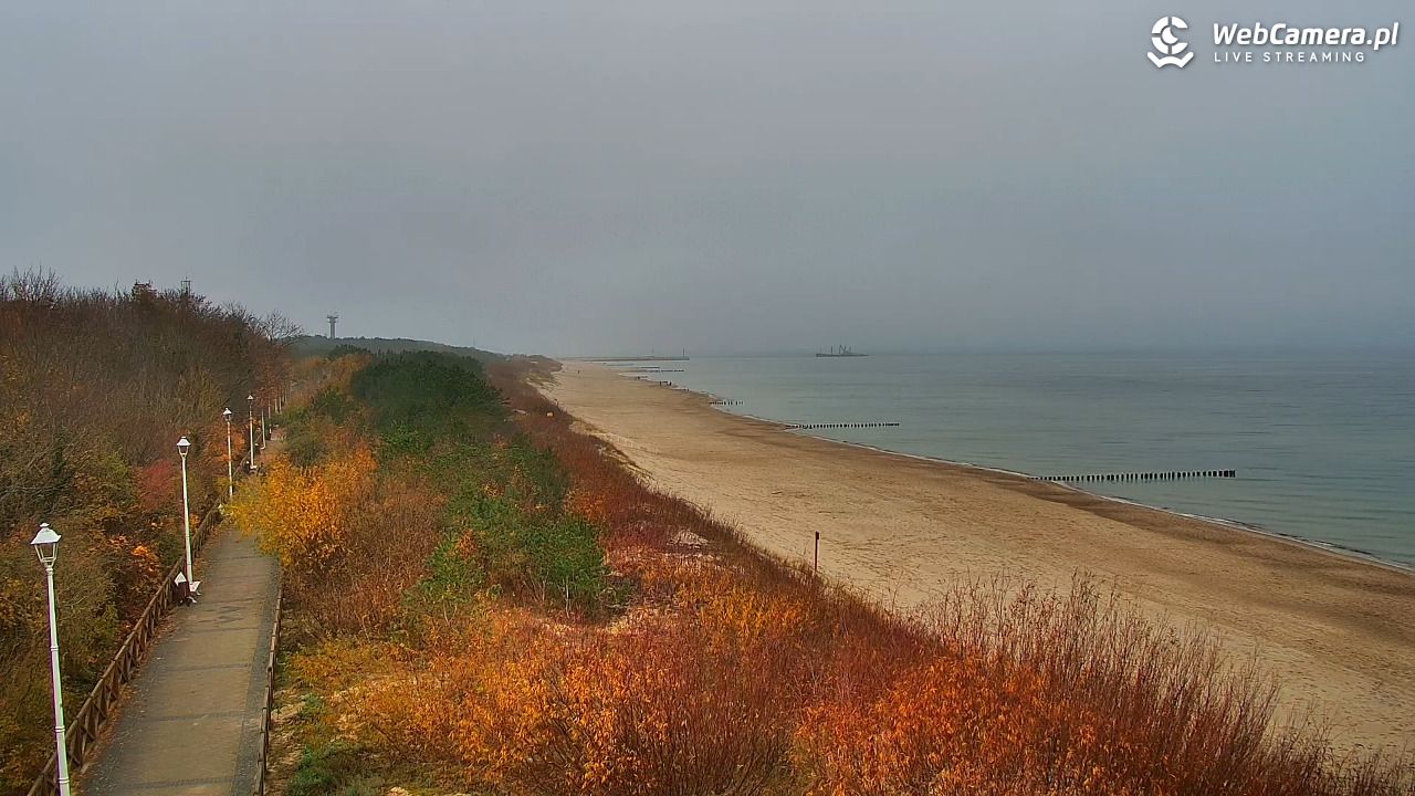 DZIWNÓW  - widok na plażę - 09 listopad 2025, 09:45