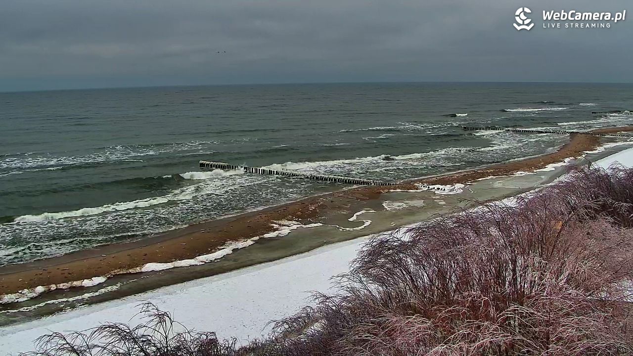 DZIWNÓW  - widok na plażę - 28 styczeń 2026, 14:17