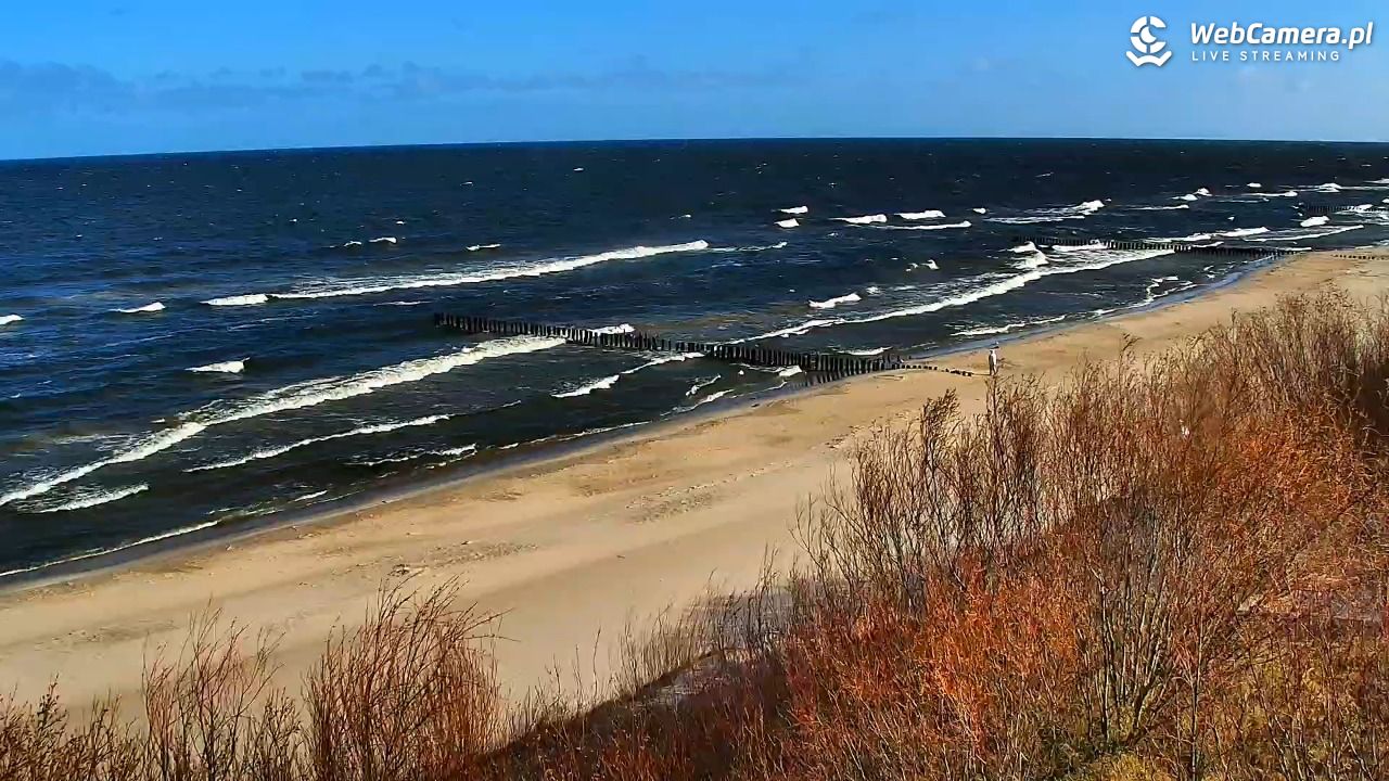 DZIWNÓW  - widok na plażę - 06 kwiecień 2026, 09:47