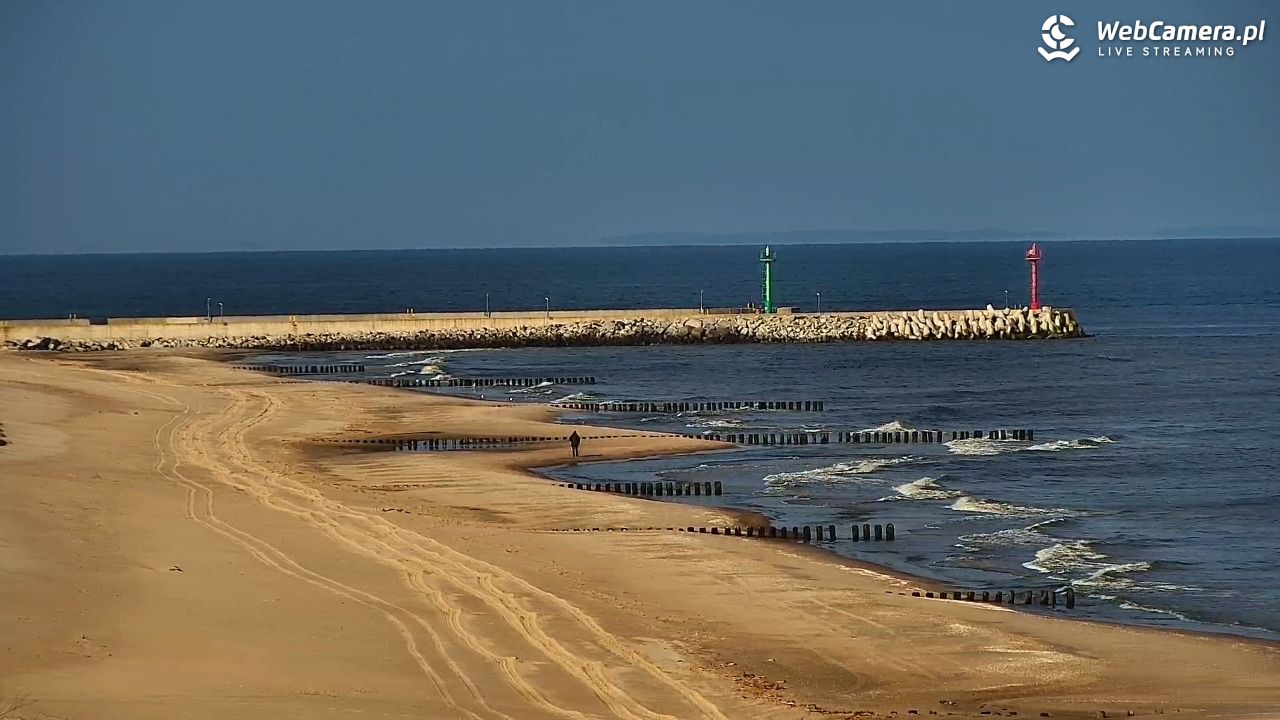 DZIWNÓW  - widok na plażę - 10 kwiecień 2026, 08:50