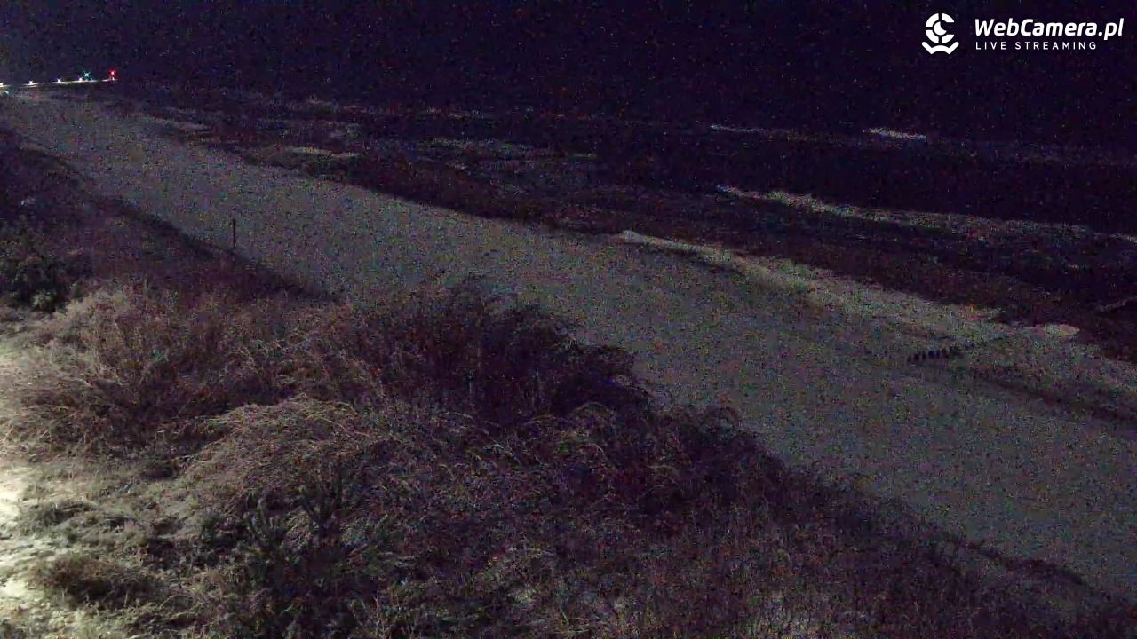DZIWNÓW  - widok na plażę - 27 styczeń 2026, 18:54
