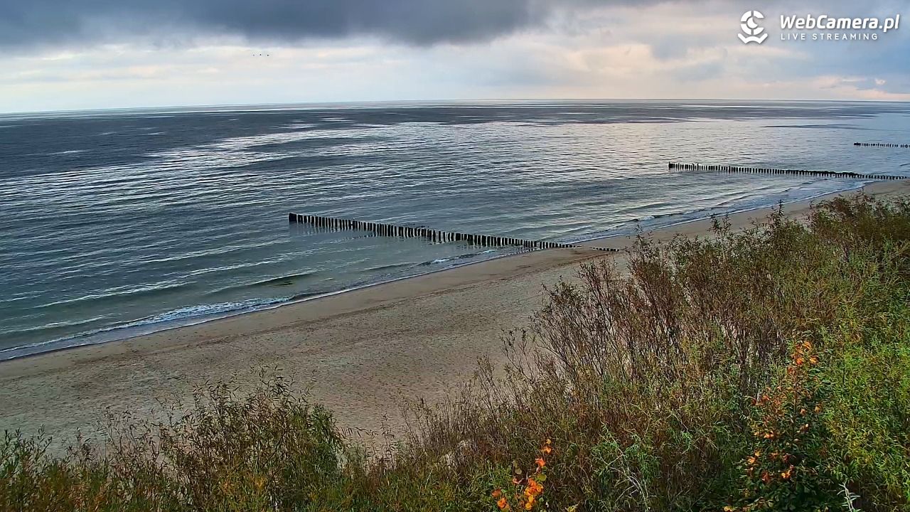 DZIWNÓW  - widok na plażę - 03 październik 2026, 08:21