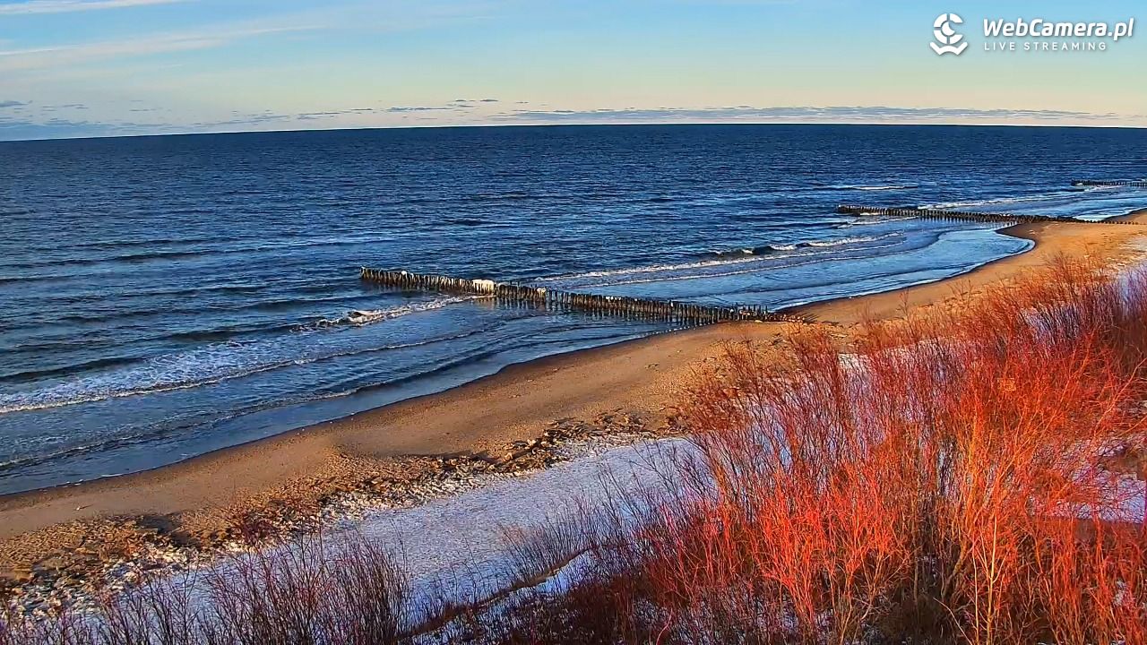DZIWNÓW  - widok na plażę - 15 luty 2026, 16:11