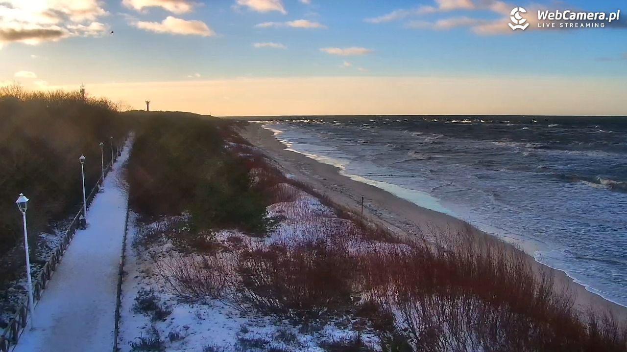 DZIWNÓW  - widok na plażę - 11 styczeń 2026, 14:45