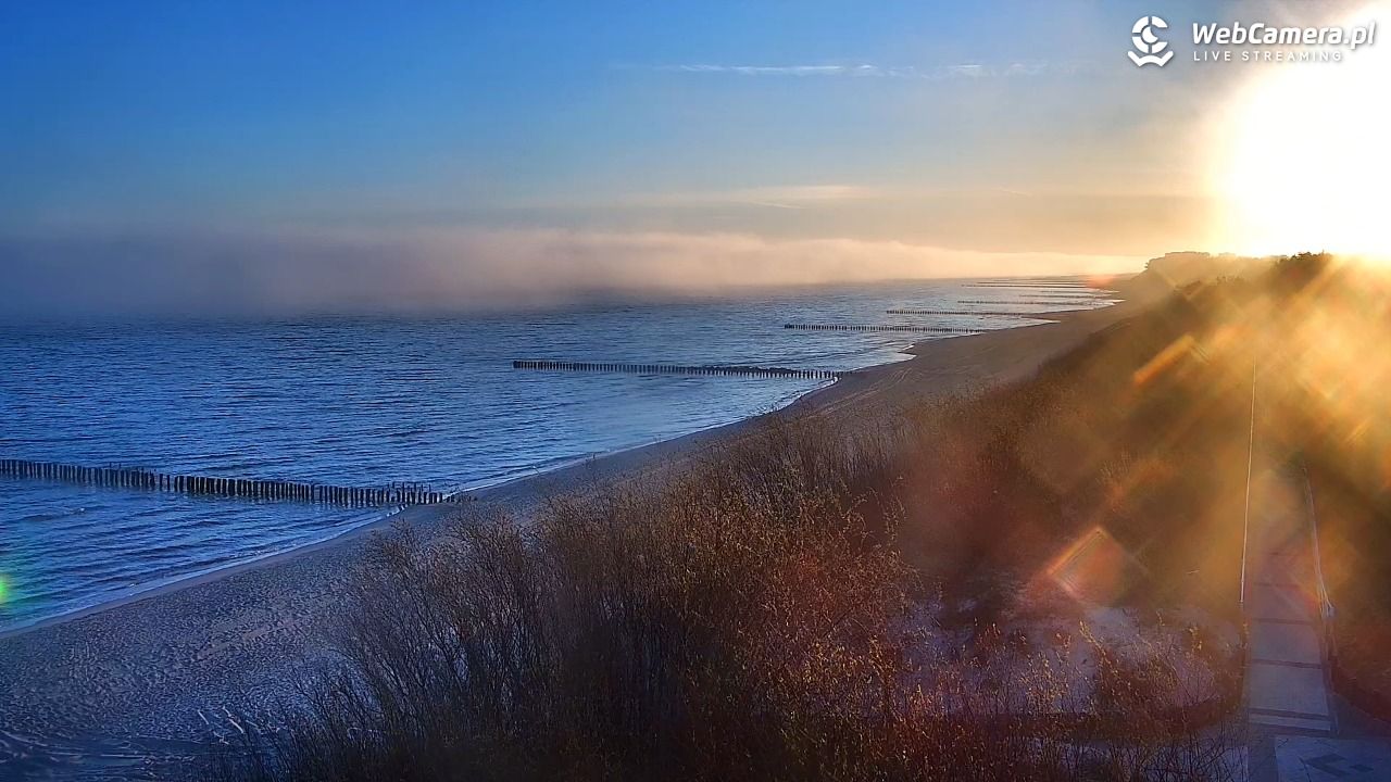 DZIWNÓW  - widok na plażę - 17 kwiecień 2026, 06:27