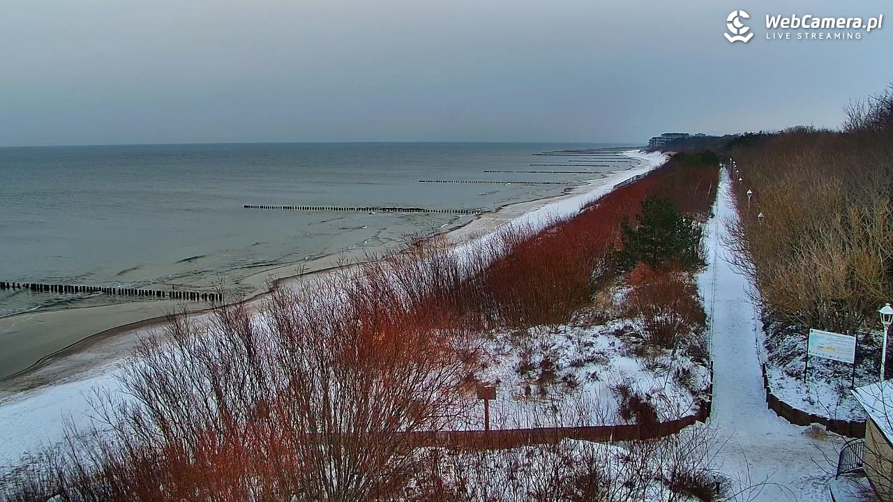 DZIWNÓW  - widok na plażę - 06 styczeń 2026, 09:57