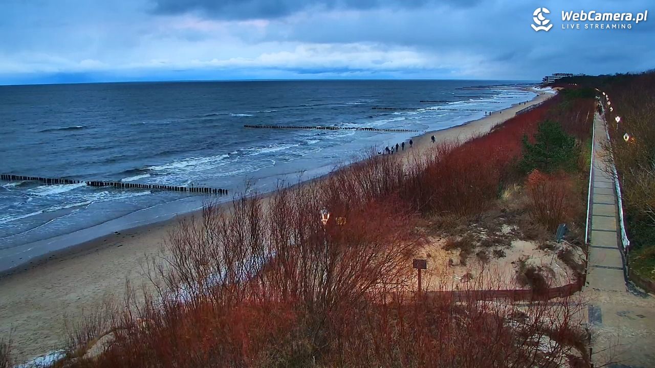 DZIWNÓW  - widok na plażę - 31 grudzień 2025, 16:00