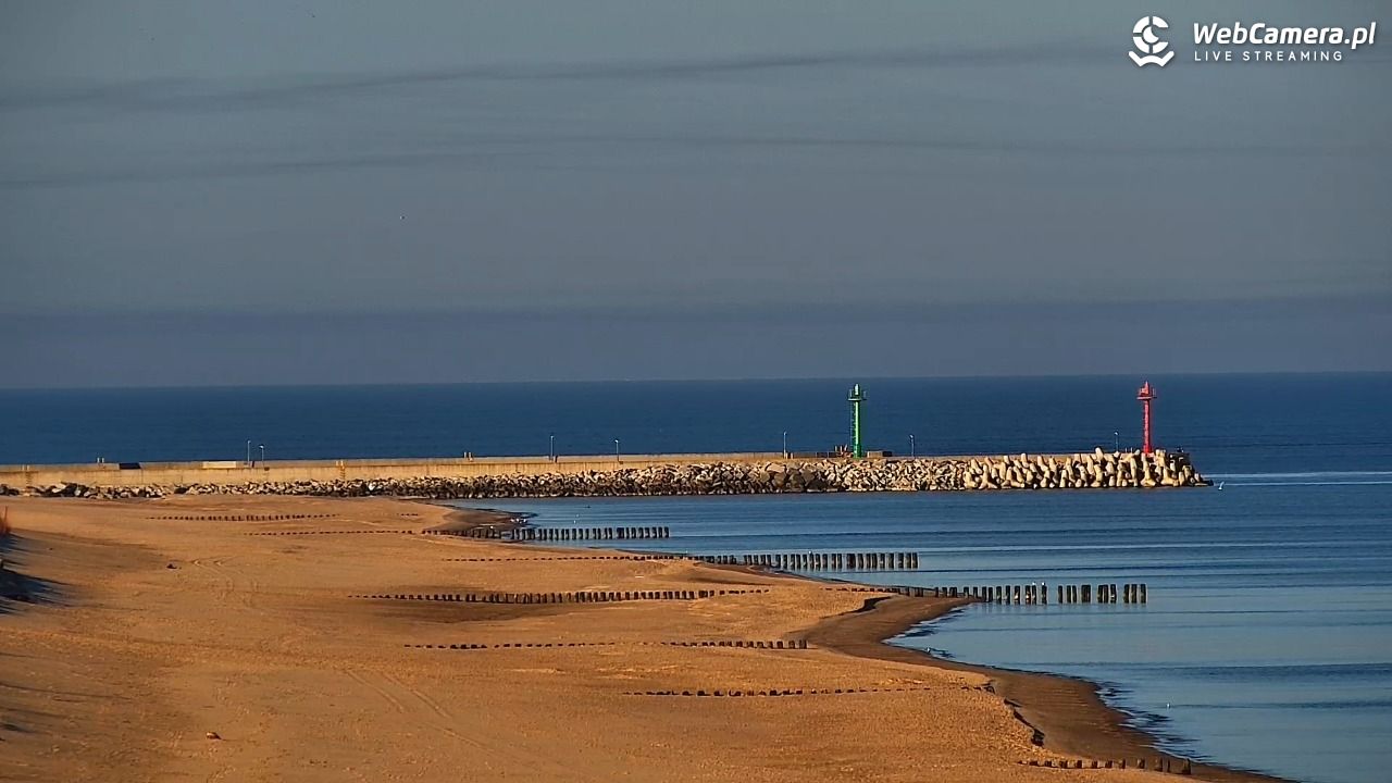 DZIWNÓW  - widok na plażę - 18 marzec 2026, 08:19