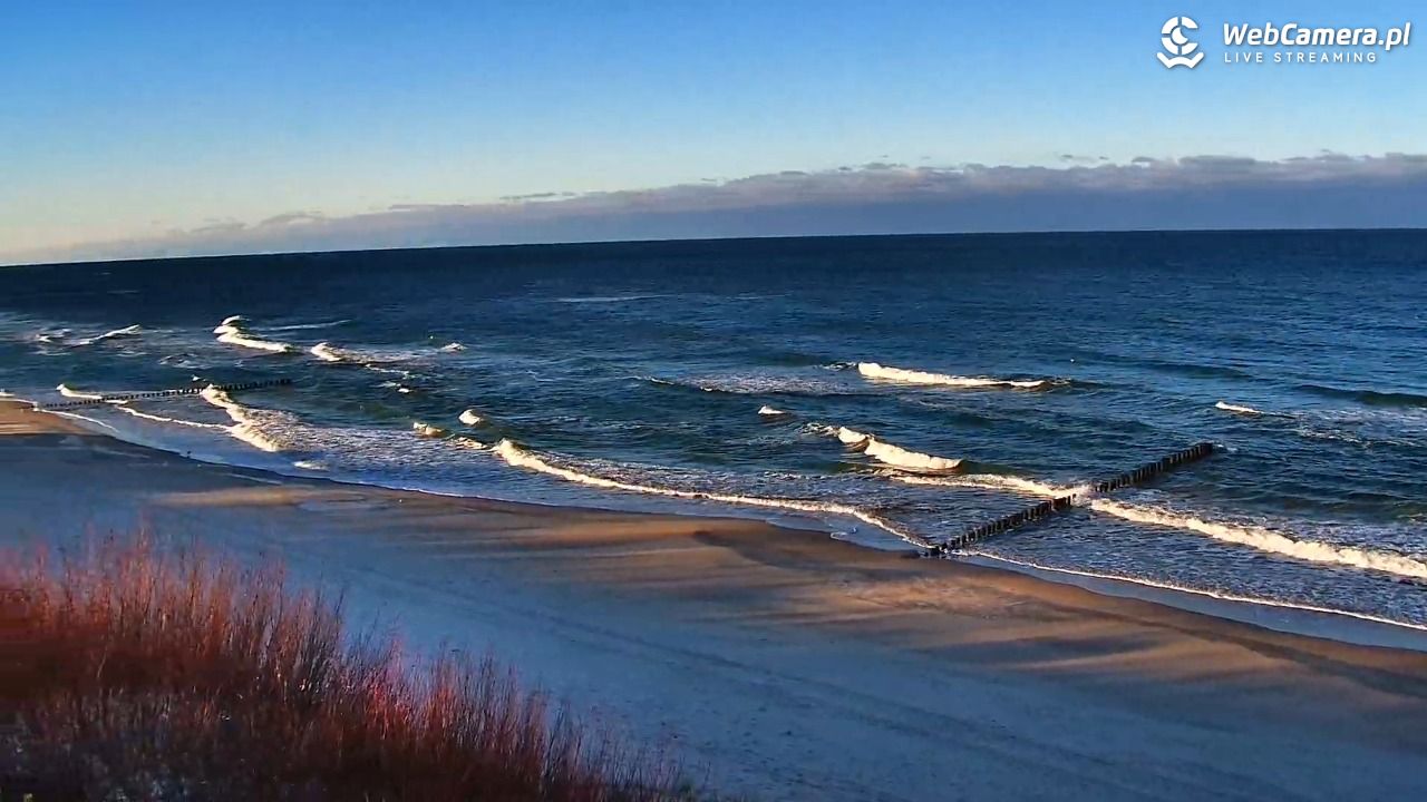 DZIWNÓW  - widok na plażę - 24 grudzień 2025, 13:13