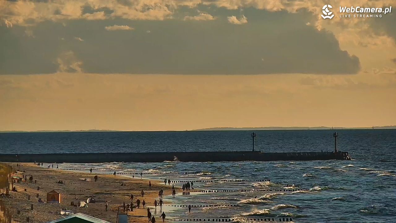DZIWNÓW  - widok na plażę - 23 lipiec 2026, 19:50