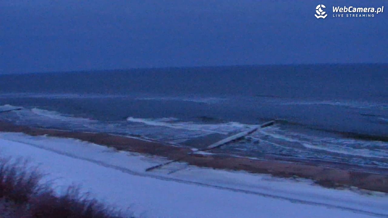 DZIWNÓW  - widok na plażę - 30 styczeń 2026, 07:25