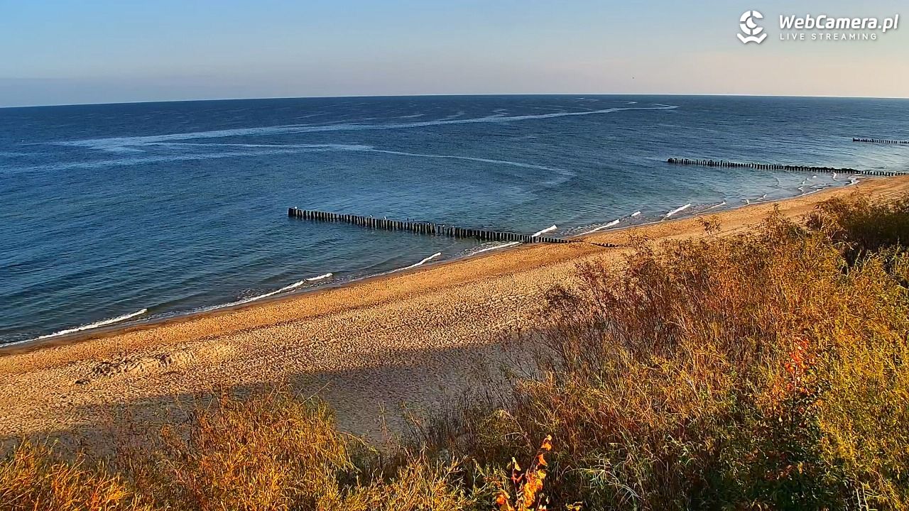 DZIWNÓW  - widok na plażę - 04 październik 2026, 07:07