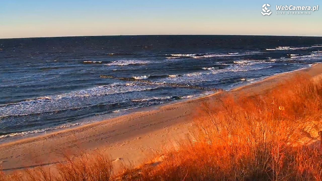 DZIWNÓW  - widok na plażę - 09 kwiecień 2026, 19:12